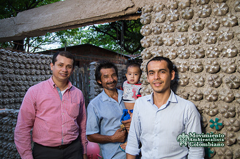 Casa de Botellas en Tello - Huila